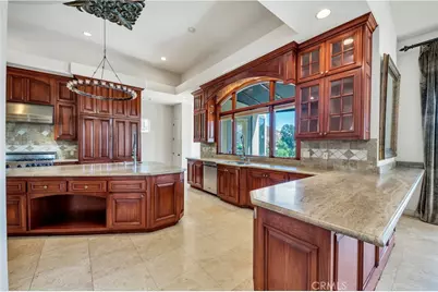 22166 W San Joaquin Drive, Canyon Lake, CA 92587 - Photo 18