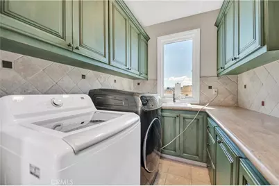 22166 W San Joaquin Drive, Canyon Lake, CA 92587 - Photo 40