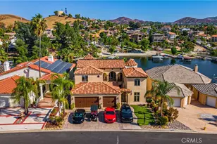 22166 W San Joaquin Dr, Canyon Lake, CA 92587 - Photo 8