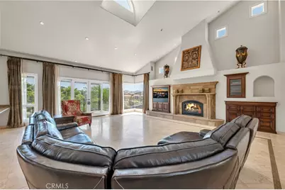 22166 W San Joaquin Drive, Canyon Lake, CA 92587 - Photo 14