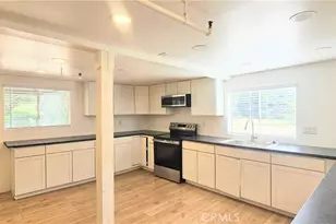 2100 S State, Hemet, CA 92543 - Photo 32