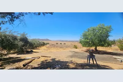 2100 S State, Hemet, CA 92543 - Photo 64