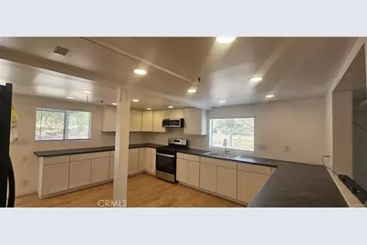 2100 S State, Hemet, CA 92543 - Photo 6