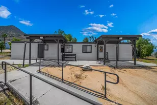 2100 S State, Hemet, CA 92543 - Photo 22