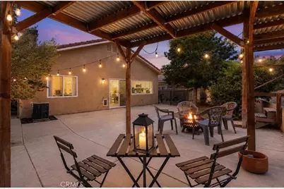 943 Torino, San Jacinto, CA 92583 - Photo 6