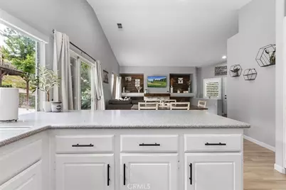 943 Torino, San Jacinto, CA 92583 - Photo 22