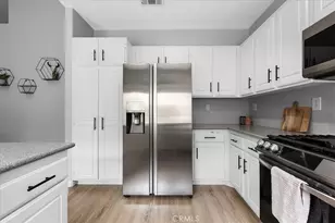 943 Torino, San Jacinto, CA 92583 - Photo 24