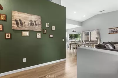 943 Torino, San Jacinto, CA 92583 - Photo 10
