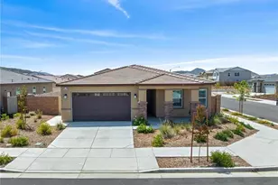 29081 Soffel, Winchester, CA 92596 - Photo 2