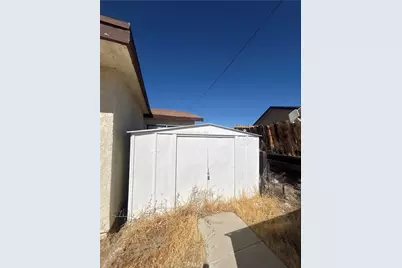 37111 Torres, Barstow, CA 92311 - Photo 22