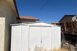 37111 Torres, Barstow, CA 92311 - Photo 22