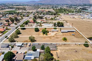 1280 N Palm, Hemet, CA 92543 - Photo 58