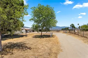 1280 N Palm, Hemet, CA 92543 - Photo 36