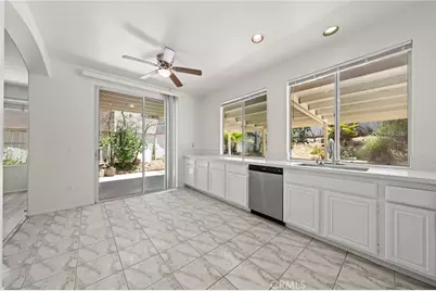 31895 Via Cordoba, Temecula, CA 92592 - Photo 14