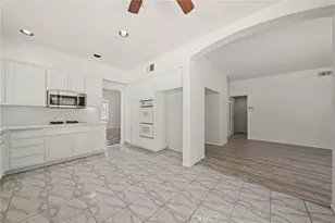 31895 Via Cordoba, Temecula, CA 92592 - Photo 16