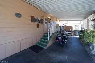 725 W Thornton, Hemet, CA 92543 - Photo 30