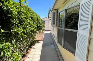 43679 Elliot Ct, Hemet, CA 92544 - Photo 10