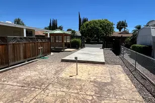 43679 Elliot Ct, Hemet, CA 92544 - Photo 16