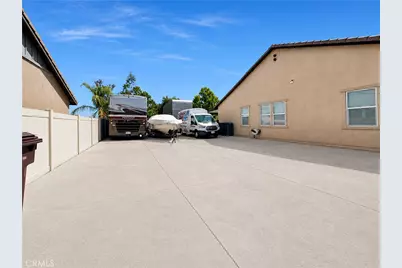 31745 Livingston, Menifee, CA 92584 - Photo 4