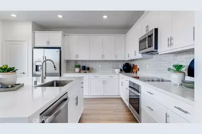 3250 Floral Paseo, Ontario, CA 91761 - Photo 2
