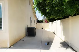 5526 Mountain View, Riverside, CA 92504 - Photo 26