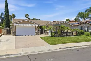 31870 Eureka, Winchester, CA 92596 - Photo 2