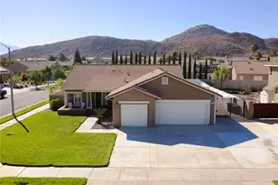 1316 Alabaster, Hemet, CA 92545 - Photo 46