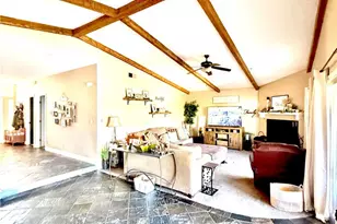 21931 Strawberry, Canyon Lake, CA 92587 - Photo 4