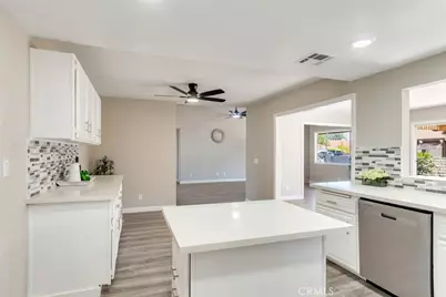 1825 Flame Tree, Hemet, CA 92545 - Photo 6