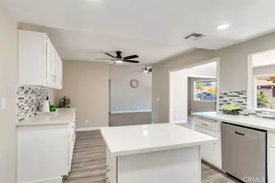 1825 Flame Tree, Hemet, CA 92545 - Photo 8