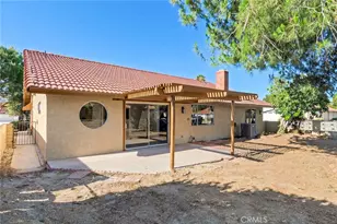 1825 Flame Tree, Hemet, CA 92545 - Photo 16