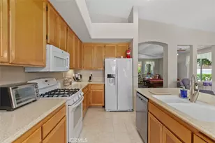 24700 24700 Corte Gambino, Murrieta, CA 92562 - Photo 14