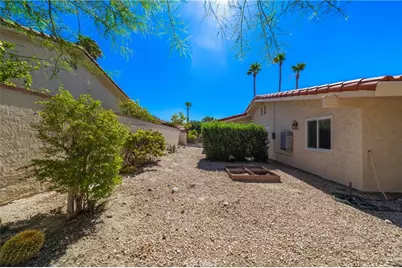 9869 Warwick, Desert Hot Springs, CA 92240 - Photo 26