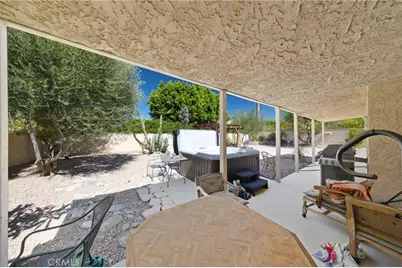 9869 Warwick, Desert Hot Springs, CA 92240 - Photo 28