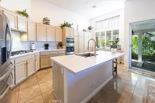 40494 Calle Lampara, Murrieta, CA 92562 - Photo 2