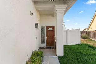 31008 Dulce Ct, Temecula, CA 92592 - Photo 2