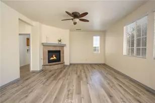 41005 Crimson Pillar Ln, Lake Elsinore, CA 92532 - Photo 10