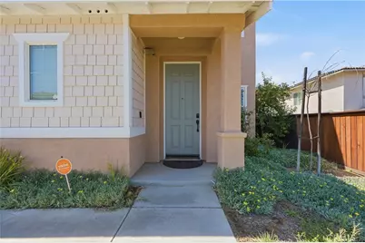 40740 Clancy Court, Murrieta, CA 92562 - Photo 2