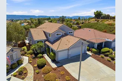 39785 Naples, Murrieta, CA 92563 - Photo 4