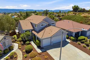 39785 Naples, Murrieta, CA 92563 - Photo 4