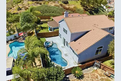 39785 Naples, Murrieta, CA 92563 - Photo 6