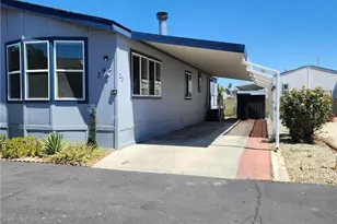530 W Devonshire Ave, Hemet, CA 92543 - Photo 2