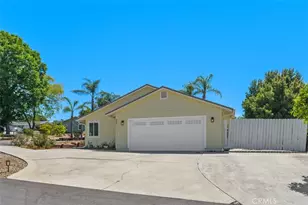 985 N Main, Fallbrook, CA 92028 - Photo 2