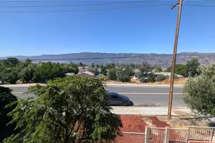 905 W Sumner, Lake Elsinore, CA 92530 - Photo 1