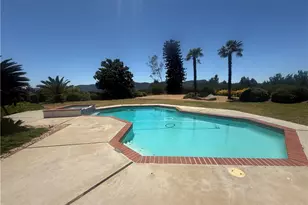 2415 Eucalyptus, Escondido, CA 92029 - Photo 2