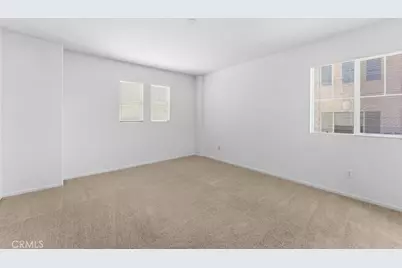 23622 Saratoga Springs, Murrieta, CA 92562 - Photo 32