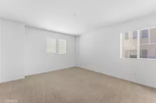 23622 Saratoga Springs, Murrieta, CA 92562 - Photo 32