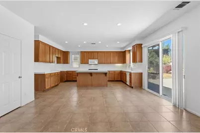23622 Saratoga Springs, Murrieta, CA 92562 - Photo 18