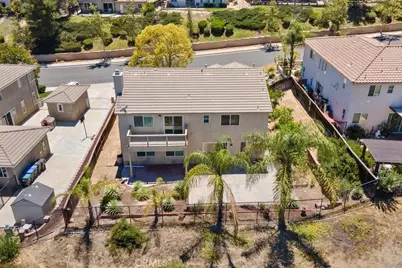 23622 Saratoga Springs, Murrieta, CA 92562 - Photo 38