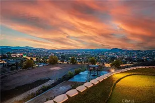 30800 Sorrel Ln, Canyon Lake, CA 92587 - Photo 8